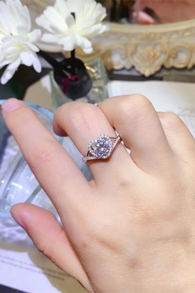1 Carat Moissanite Heart Ring - 925 Sterling Silver - Samuels Jewelers