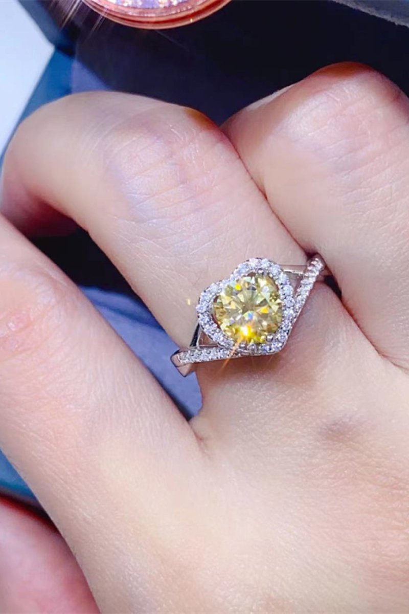 1 Carat Moissanite Heart Ring - 925 Sterling Silver - Samuels Jewelers