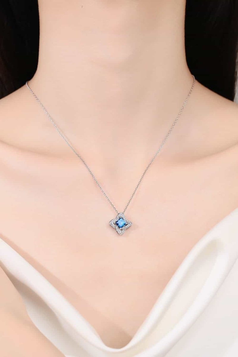 1 Carat Moissanite Floral Pendant Necklace - Samuels Jewelers