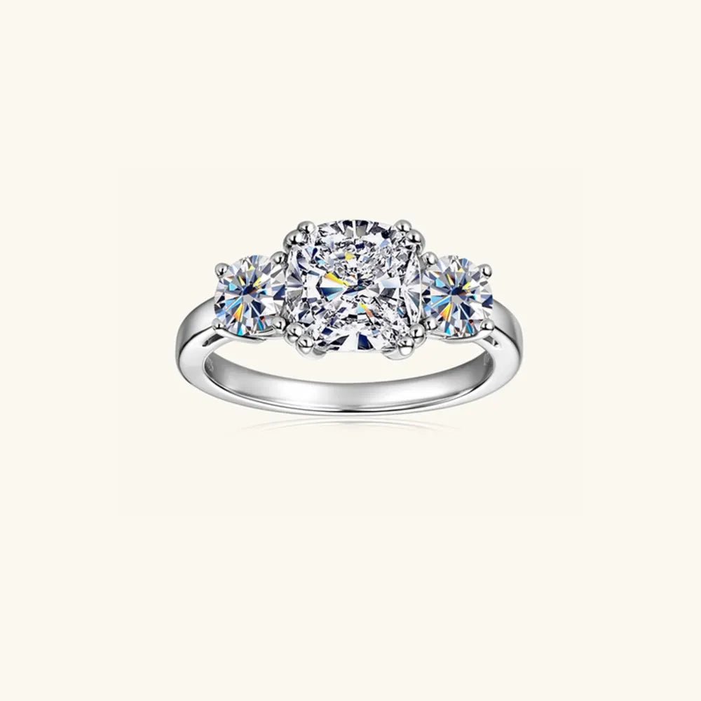 3.5 Carat Moissanite 925 Sterling Silver Ring - Samuels Jewelers