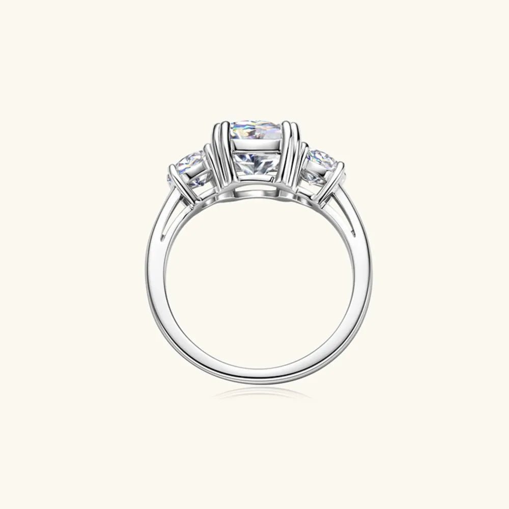 3.5 Carat Moissanite 925 Sterling Silver Ring - Samuels Jewelers