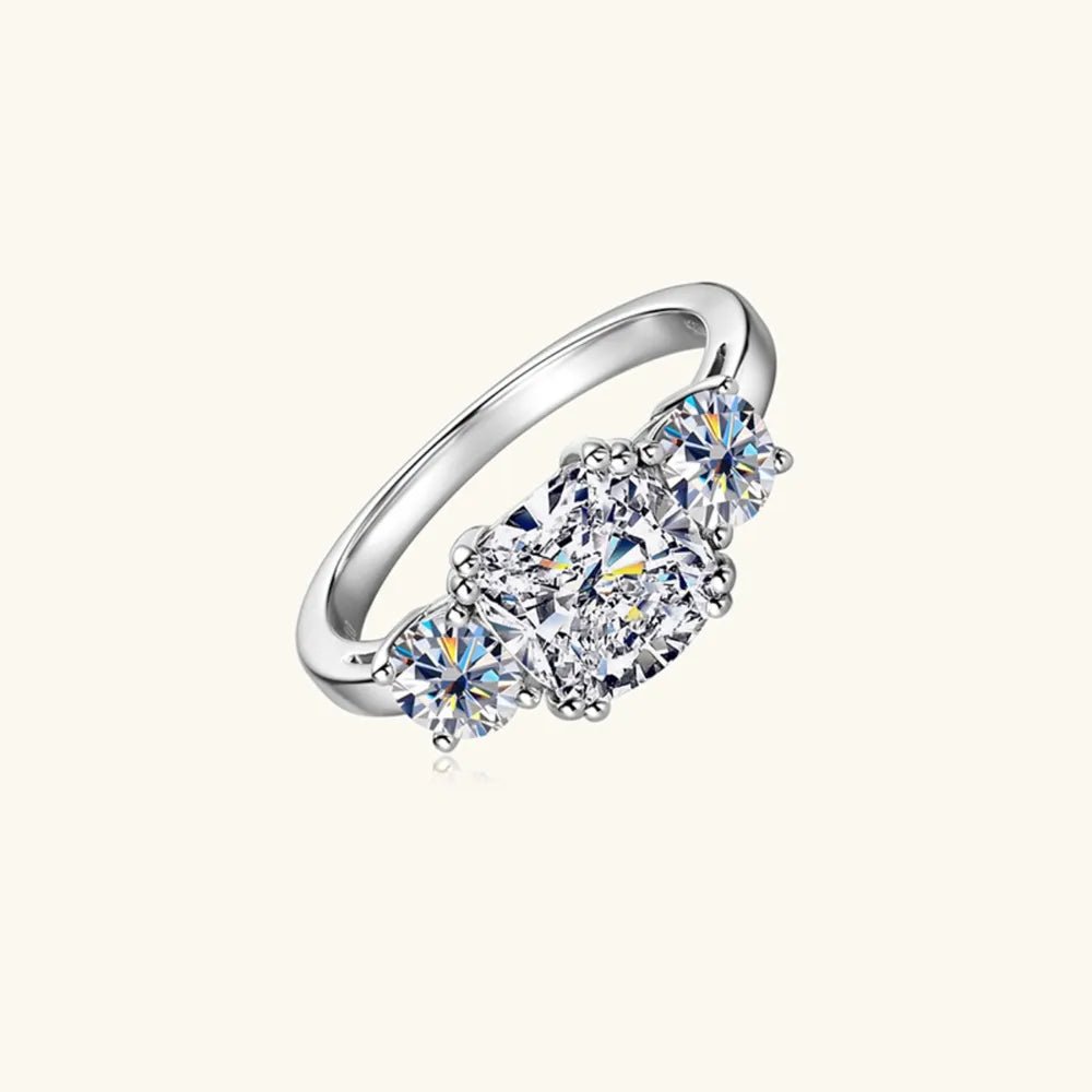 3.5 Carat Moissanite 925 Sterling Silver Ring - Samuels Jewelers