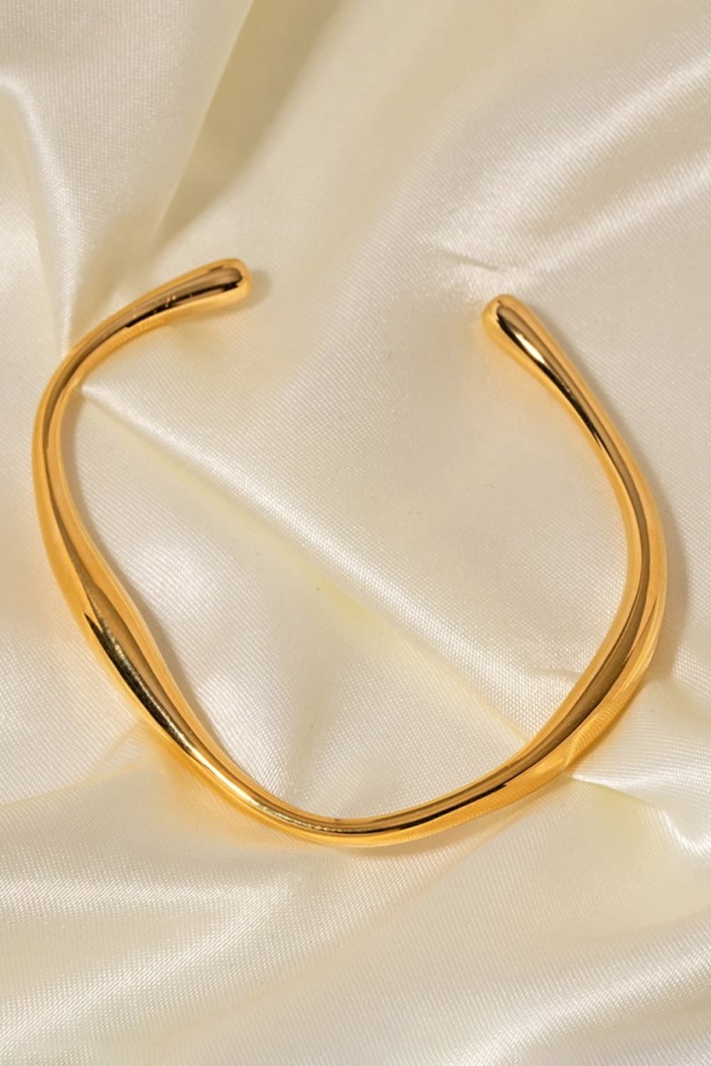 Modern 18K Gold-Plated Open Bracelet - Samuels Jewelers