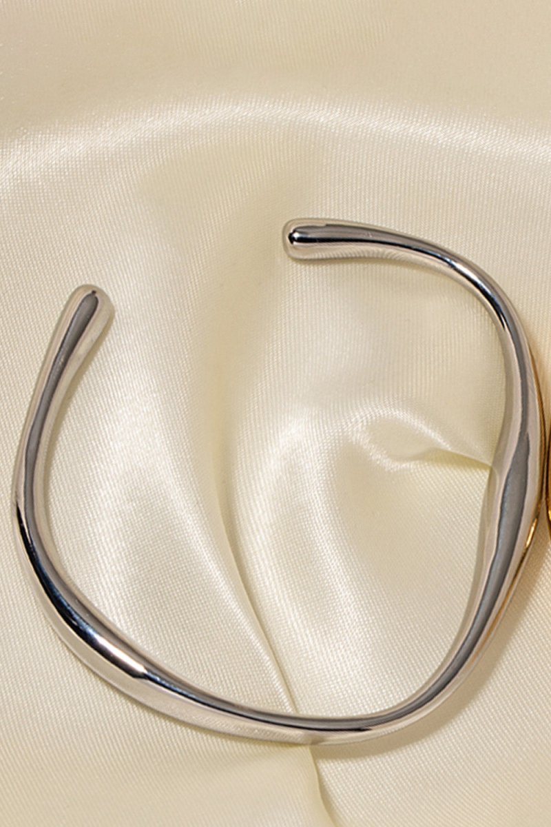 Modern 18K Gold-Plated Open Bracelet - Samuels Jewelers
