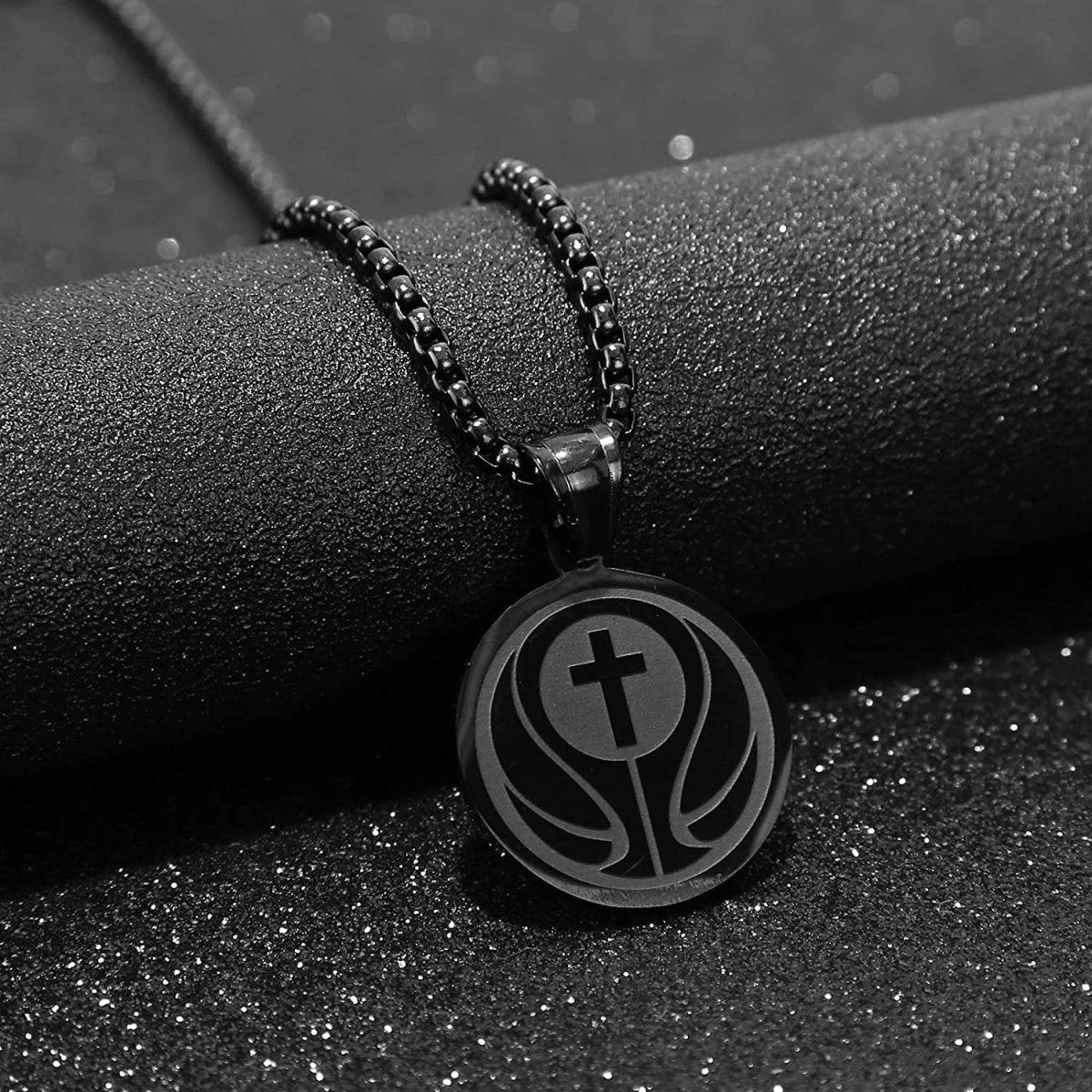 Basketball Pendant Necklace - Samuels Jewelers