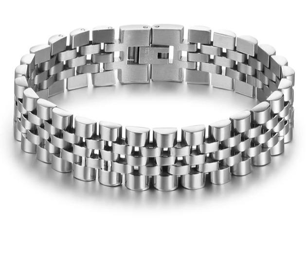 Luxury Gold 8 in Wristband Bracelet - Samuels Jewelers